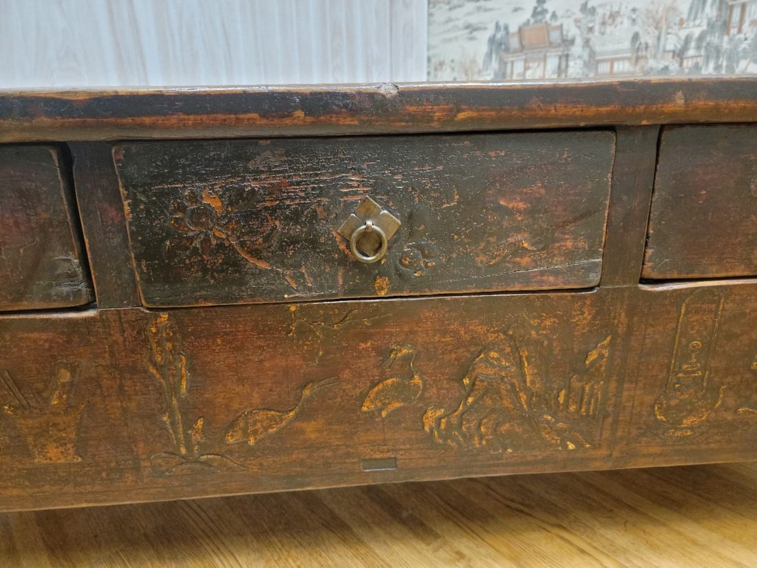 Traditional Handmade Shanxi Province Coffer Sideboard Featuring Artistic Carvings - 9