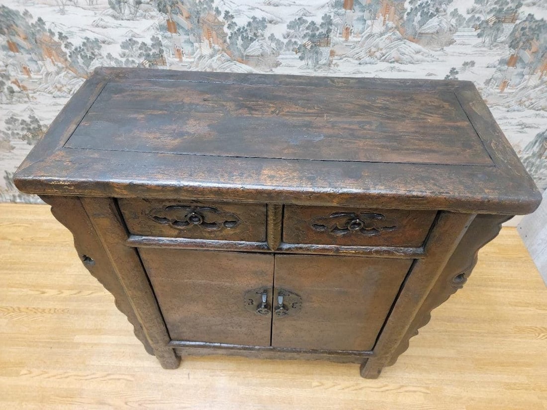 Antique Shanxi Province Small Winged Elmwood Cabinet - 7