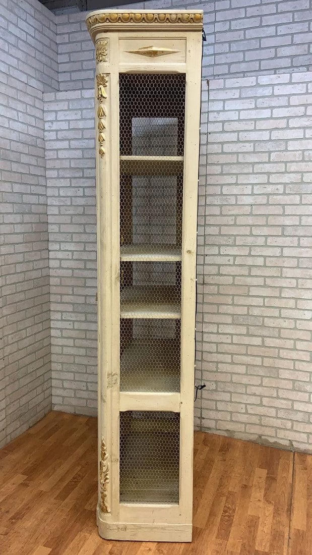Vintage Parisian Carved White and Gold-Leaf Display/Curio Cabinet - 2