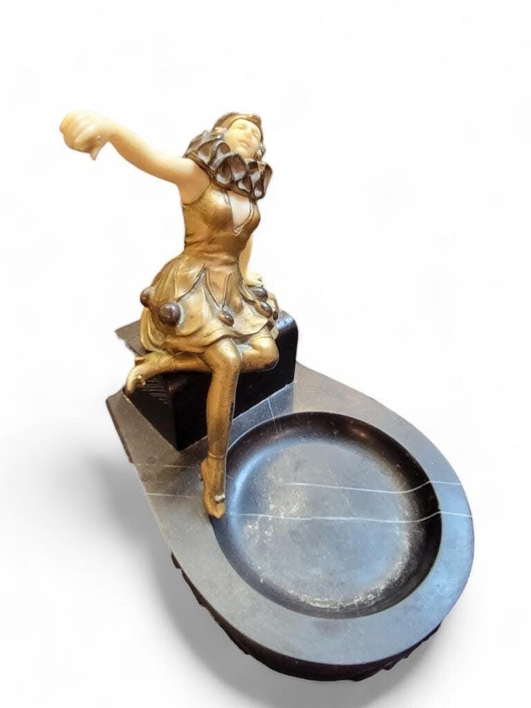 Antique French Art Deco Harlequin Posing Marble Pedestal Ashtray - 3
