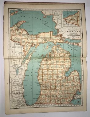 Literary Digest Atlas of The World and Gazetteer Especally prepared with many unusual features by - 5