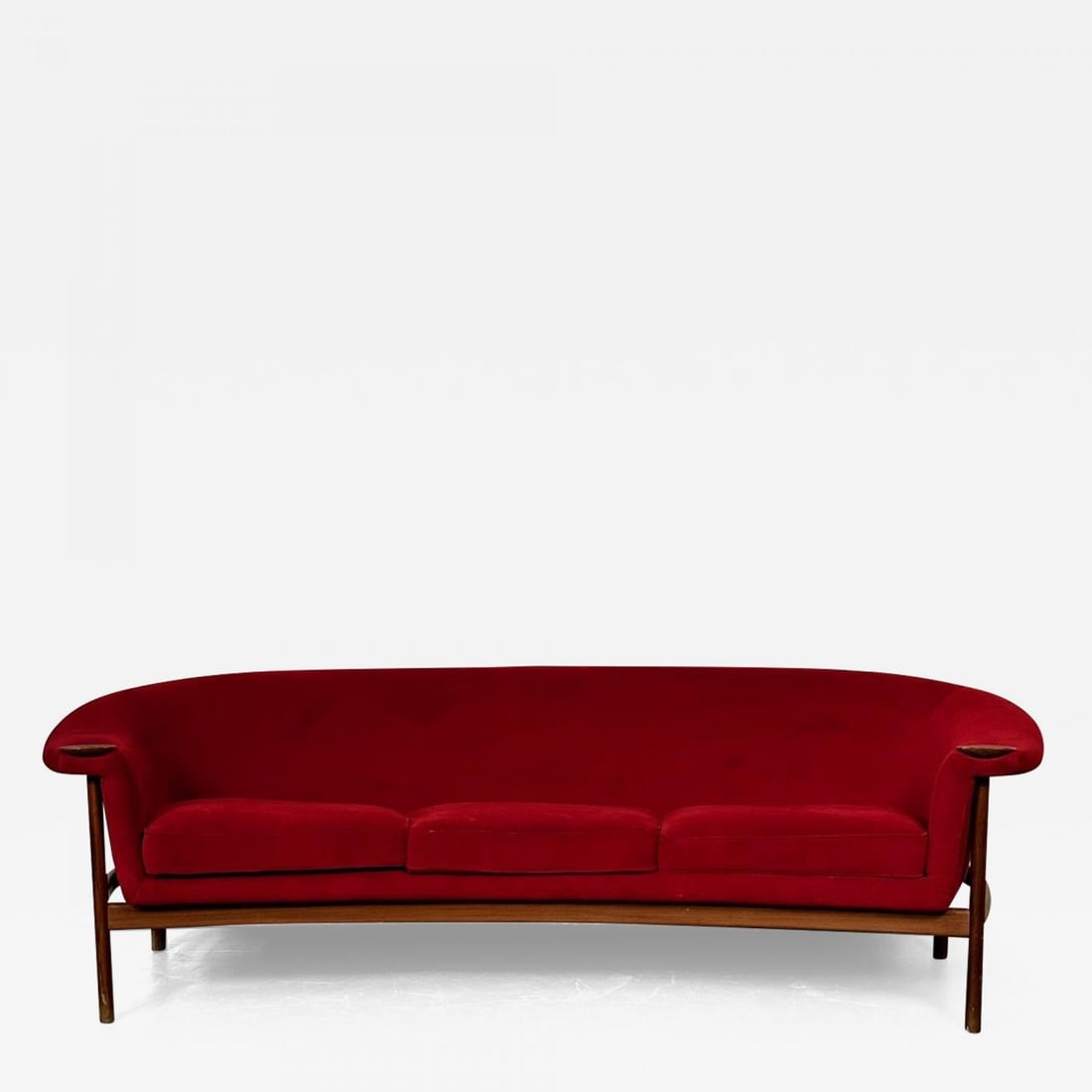 Curved Danish Mid-Century Modern Three Seater Sofa by Johannes Andersen, Walnut: Title: Curved Danish Mid-Century Modern Three Seater Sofa by Johannes Andersen, Walnut Description: Curved Danish Mid-Century Modern Three Seater Sofa by Johannes Andersen, Walnut Johannes Andersen fo
