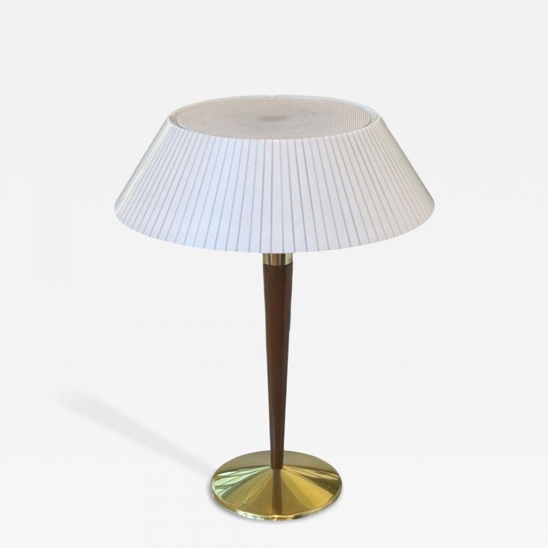 Gerald Thurston, Teak, Brass, Plastic, Table Lamp, USA, 1960s: Title: Gerald Thurston, Teak, Brass, Plastic, Table Lamp, USA, 1960s Description: Gerald Thurston, American Mid-Century Modern, Teak, Brass, Plastic, Table Lamp, USA, 1950s A model WM-6198 teak, brass