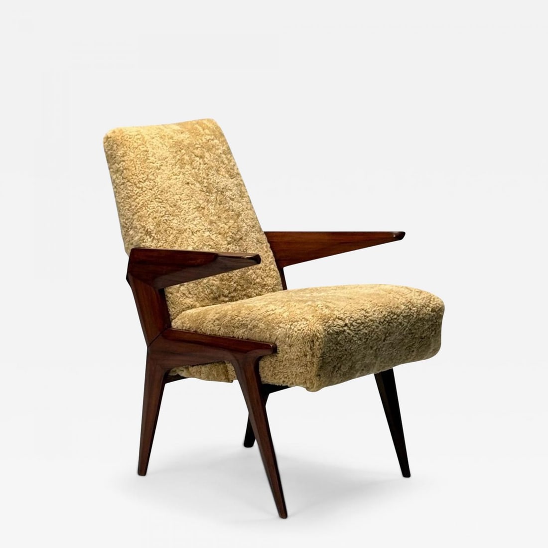 Vittorio Dassi Attr, Italian Mid-Century Modern Armchair, Honey Shearling, 1950s: Title: Vittorio Dassi Attr, Italian Mid-Century Modern Armchair, Honey Shearling, 1950s Description: Vittorio Dassi Attr, Italian Mid-Century Modern, Armchair, Desk or Occasional Chair, Honey Shearlin