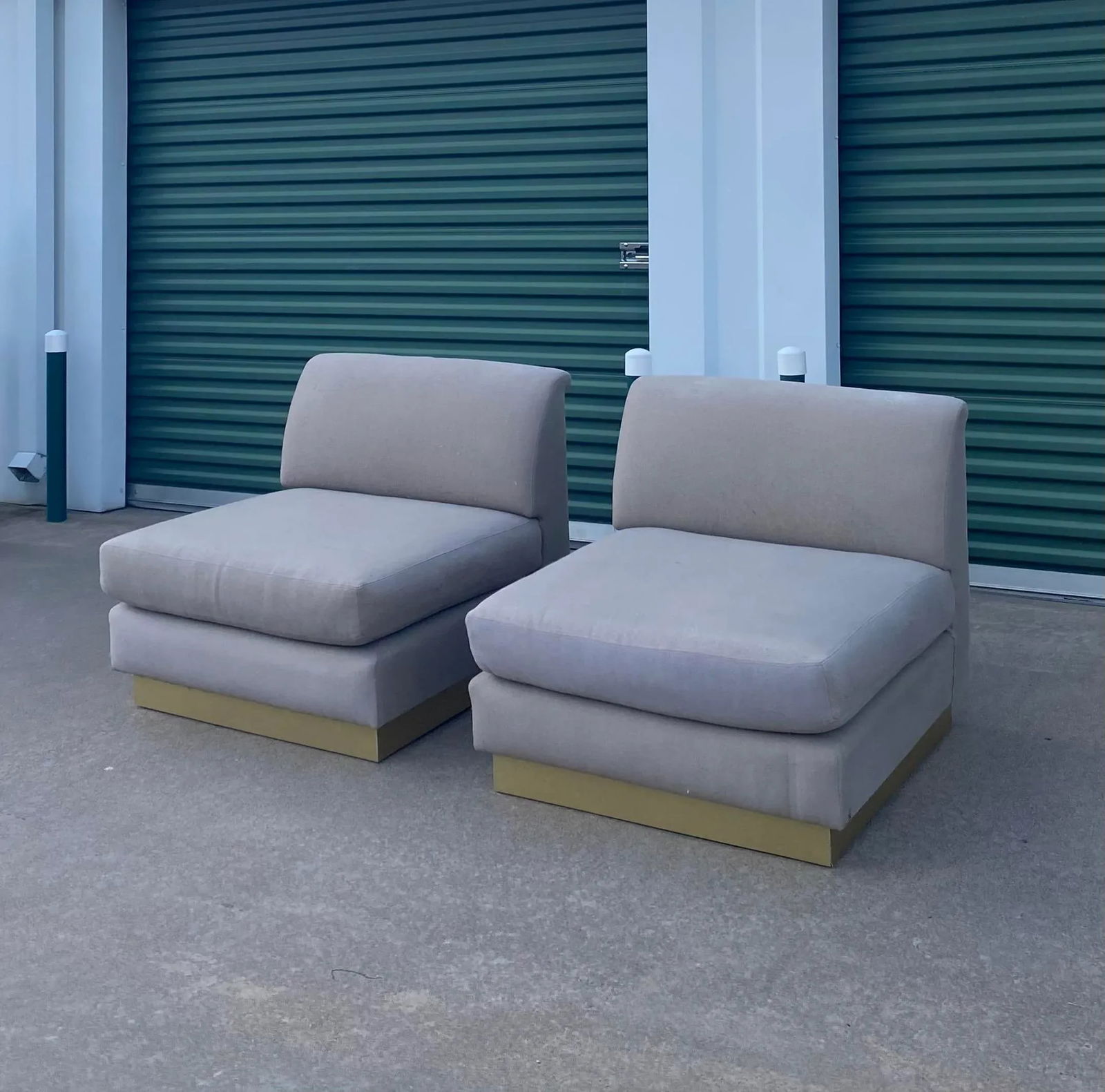 Sectional Sofa With Brass Plinth Base - 16