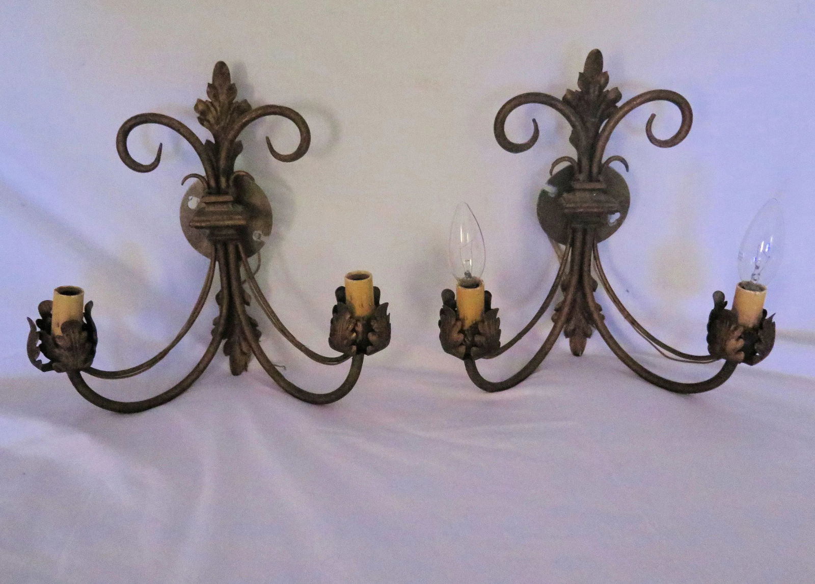 1950s Hollywood Regency Iron Sconces - A Pair - 5