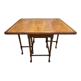 Mid-Century Modern Henredon Furniture Inlaid Walnut Gateleg Side Table