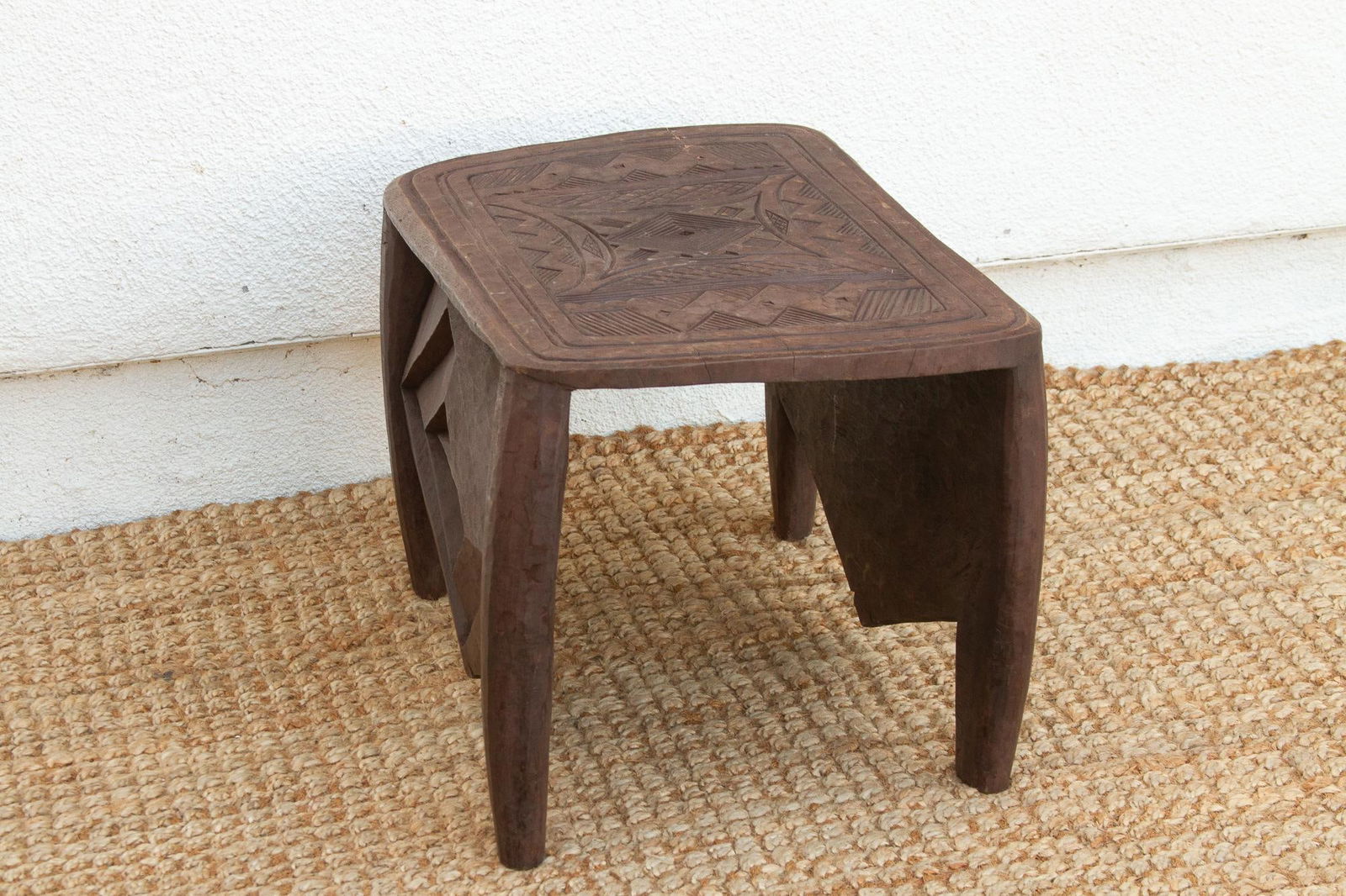 Diamond Base Carved African End Table - 7
