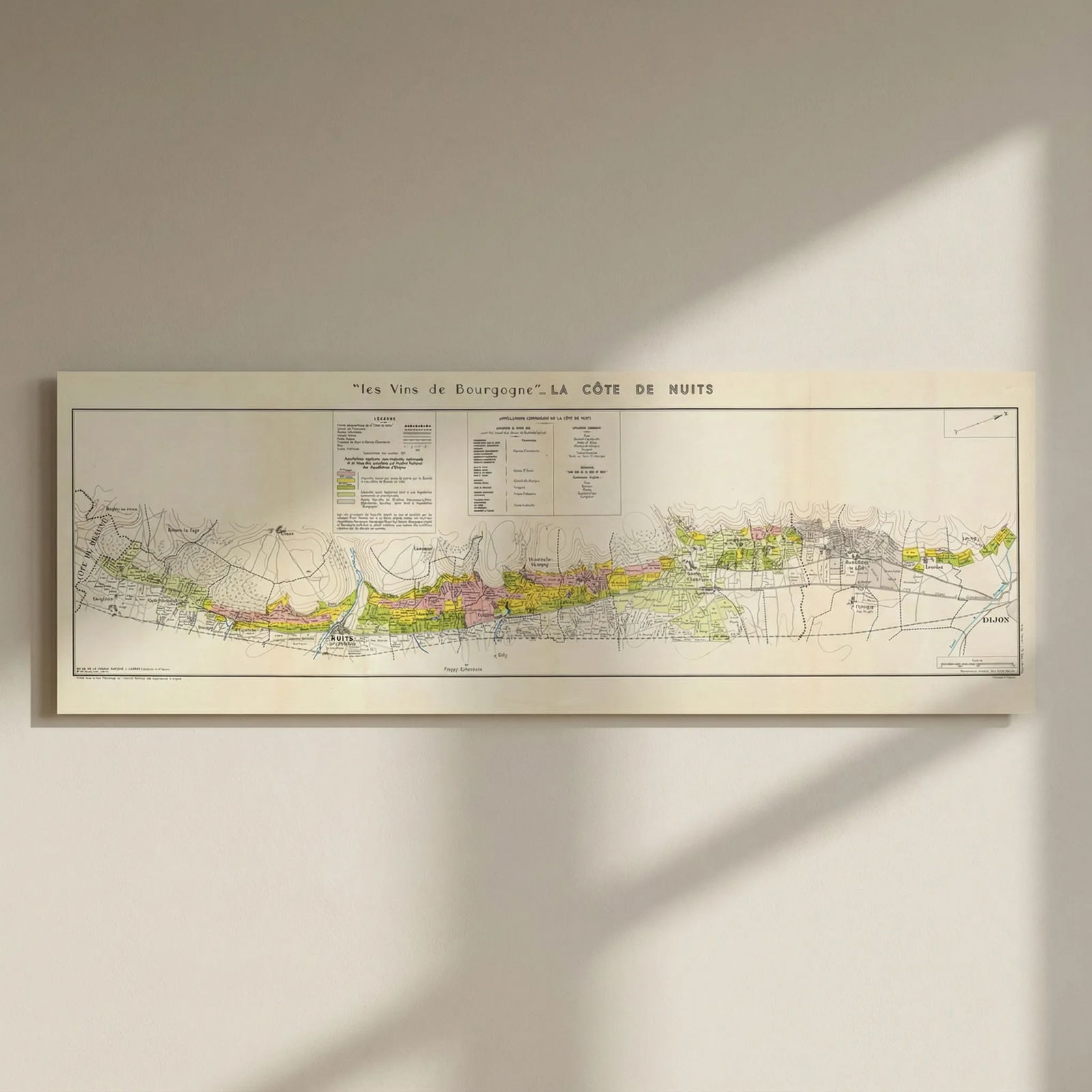BURGUNDY BOURGOGNE WINE MAP La Côte de Nuits. Vineyards vignobles. LARMAT 1953: Title: BURGUNDY BOURGOGNE WINE MAP La Côte de Nuits. Vineyards vignobles. LARMAT 1953 Description: "Les Vins de Bourgogne" - La Côte de Nuits'. The map shows the appellations controllée