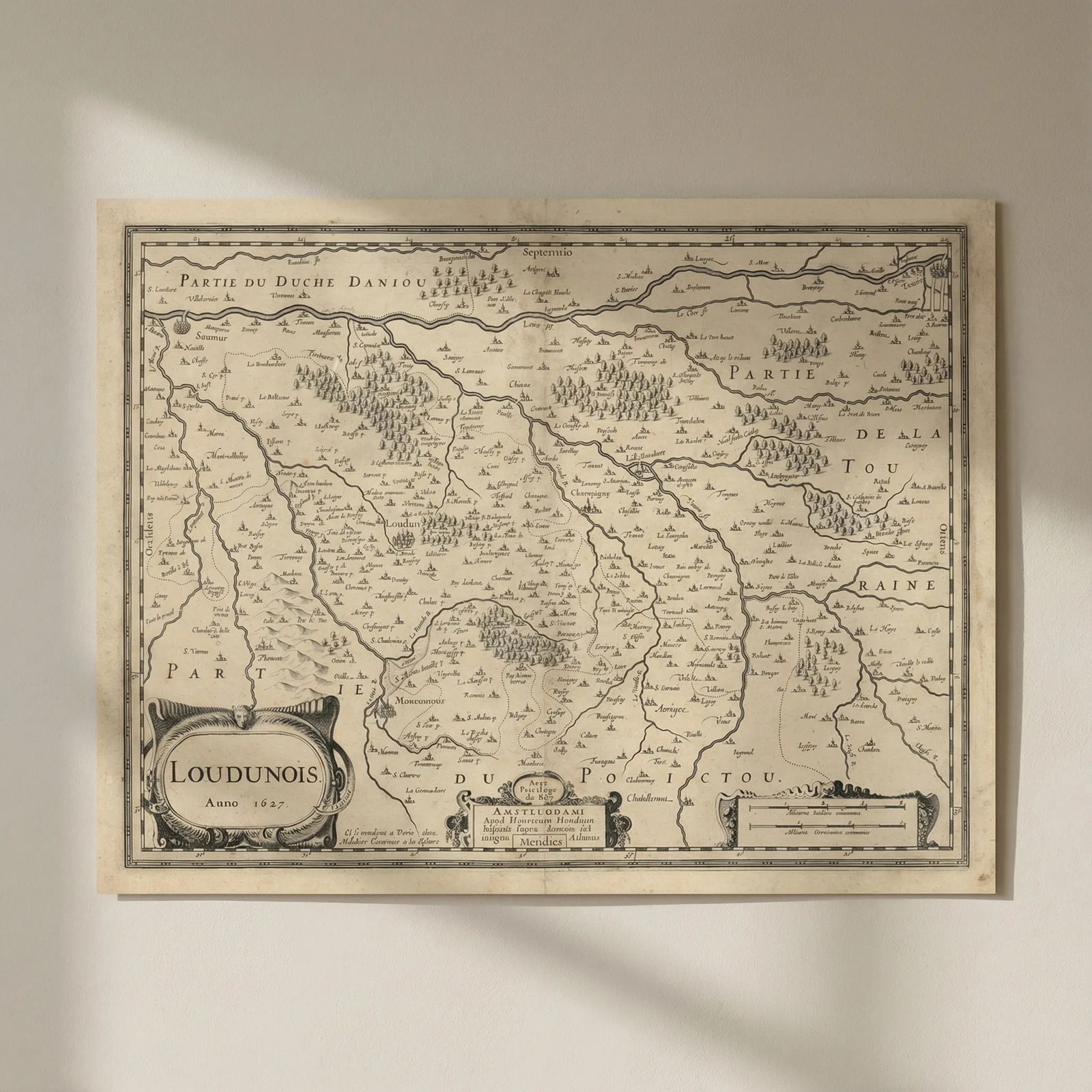 Loudunois. Loudon. Vienne, Indre-et-Loire & Maine-et-Loire. Hondius 1627 map: Title: Loudunois. Loudon. Vienne, Indre-et-Loire & Maine-et-Loire. Hondius 1627 map Description: Loudunois [The region of Loudun]. The region around Loudun and south of the Loire between Tours and Sau