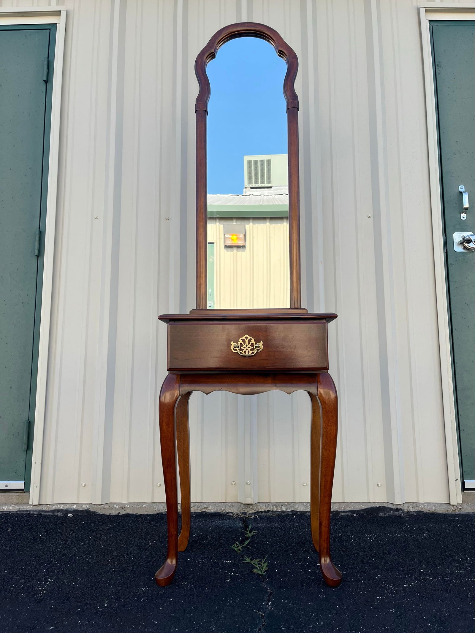 Single Drawer Cherry Entryway Console Table With Mirror - 10