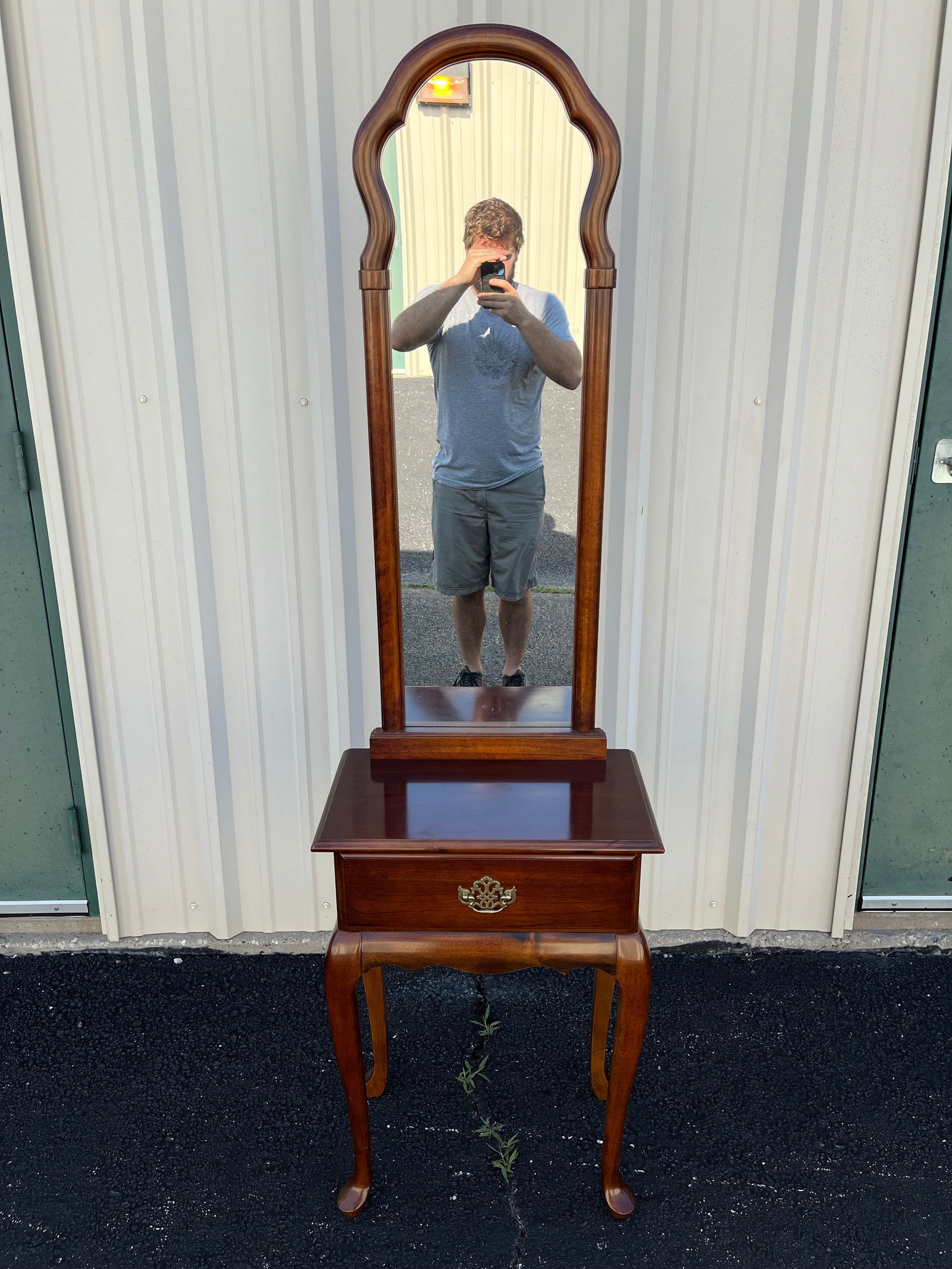 Single Drawer Cherry Entryway Console Table With Mirror - 11