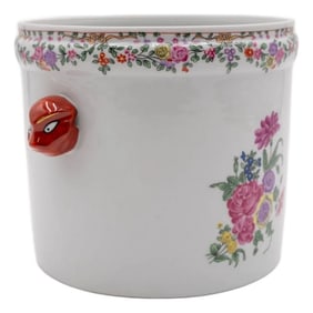 Mottahedeh Winterthur Floral Porcelain Cache Pot