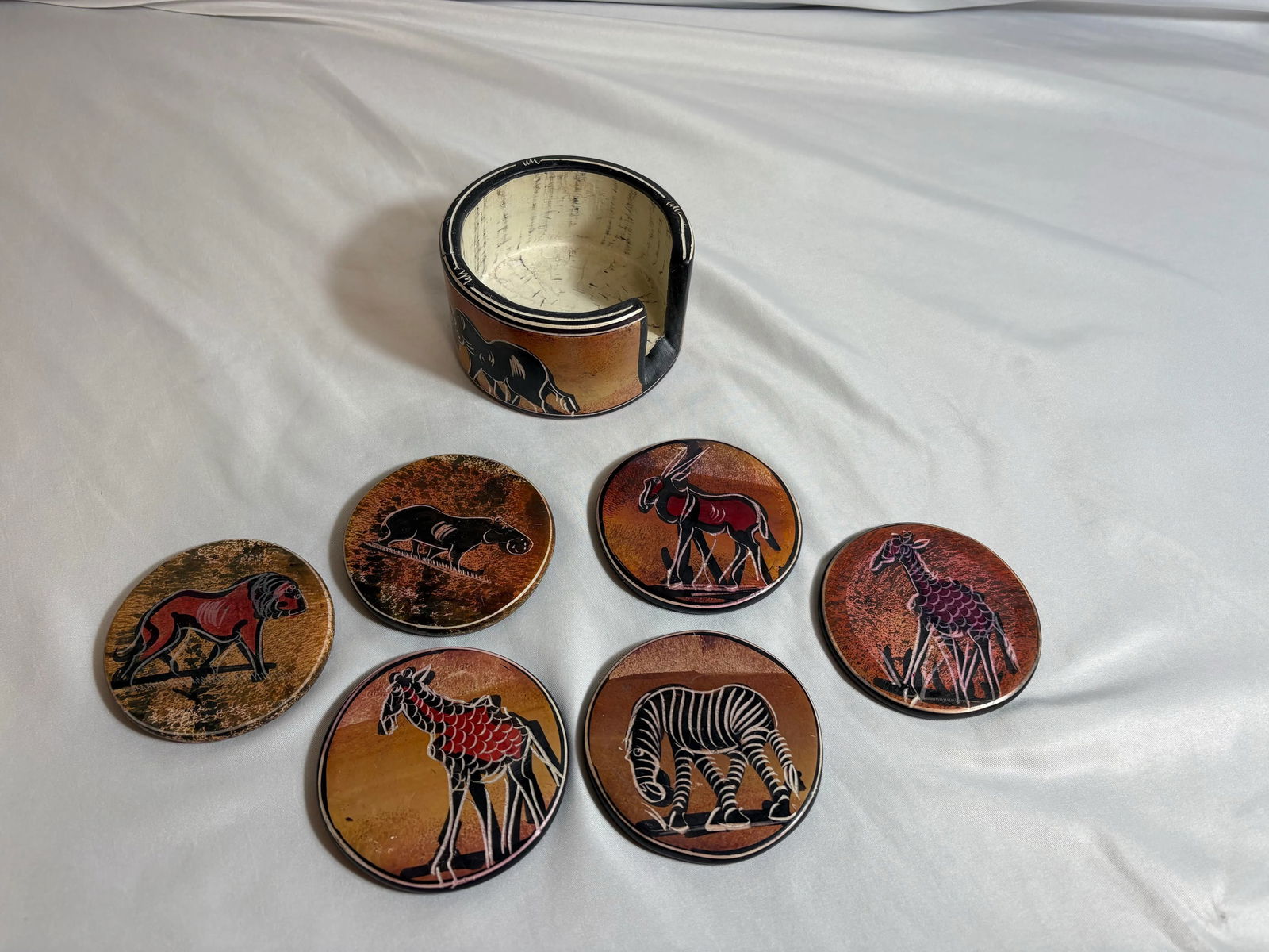 African Clay Sculpted Heavy Coaster Set Illustrating Various African Animal. - 11