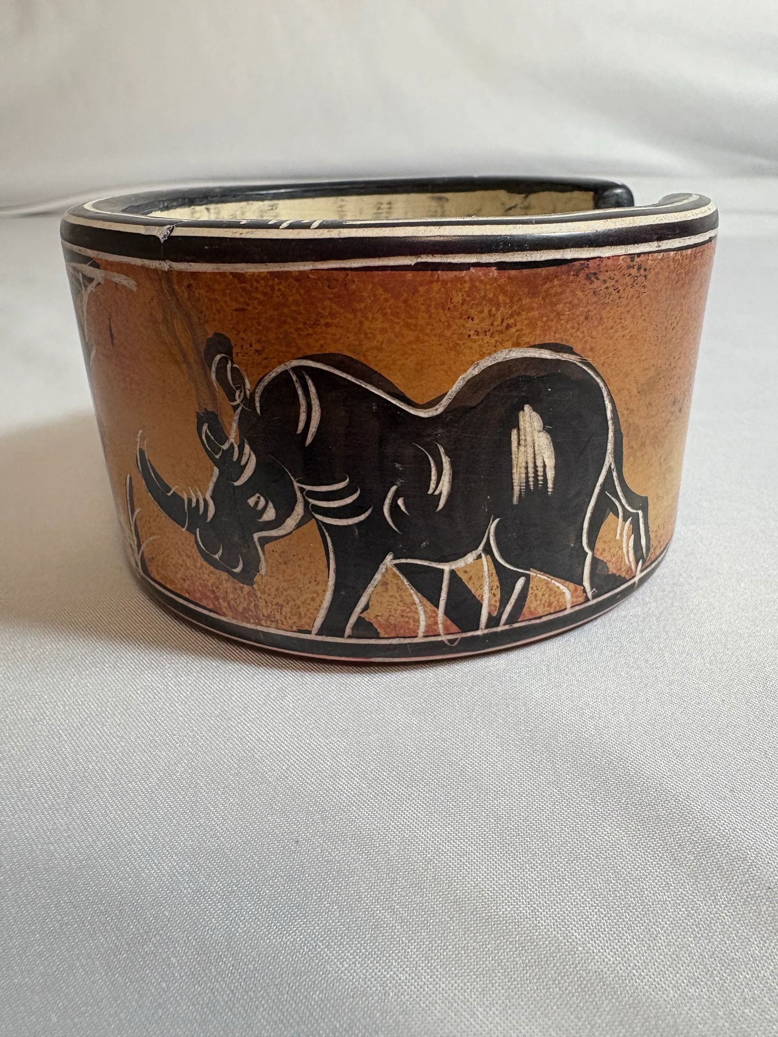 African Clay Sculpted Heavy Coaster Set Illustrating Various African Animal. - 7