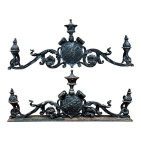Pair of Antique Cast Iron Architectural Remnant Fragments With Heraldic Crest Motif – 19th