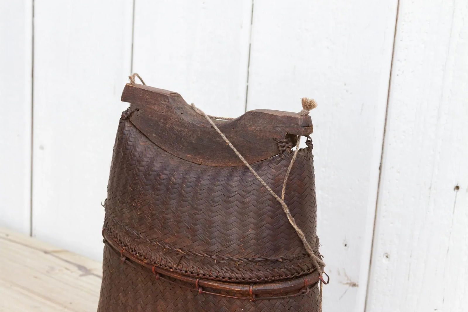 Vintage Rustic Finely Woven Thai Basket - 4