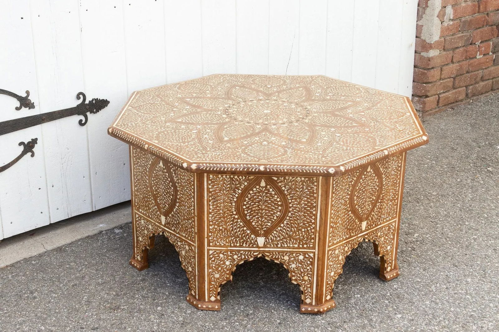 Octagonal Anglo-Indian Inlaid Coffee Table - 8