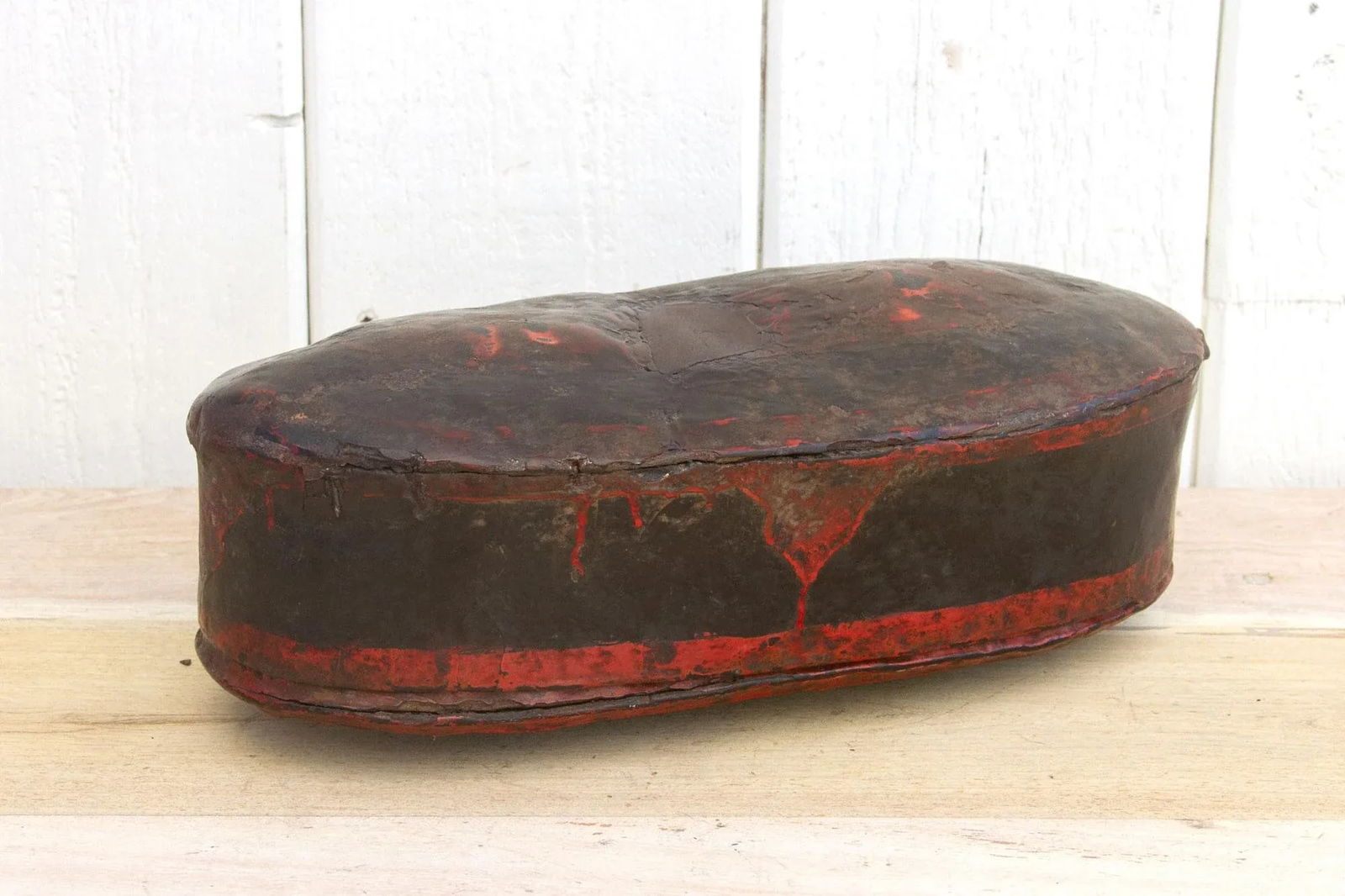 Rare Lacuquered Burmese Leather Box - 4