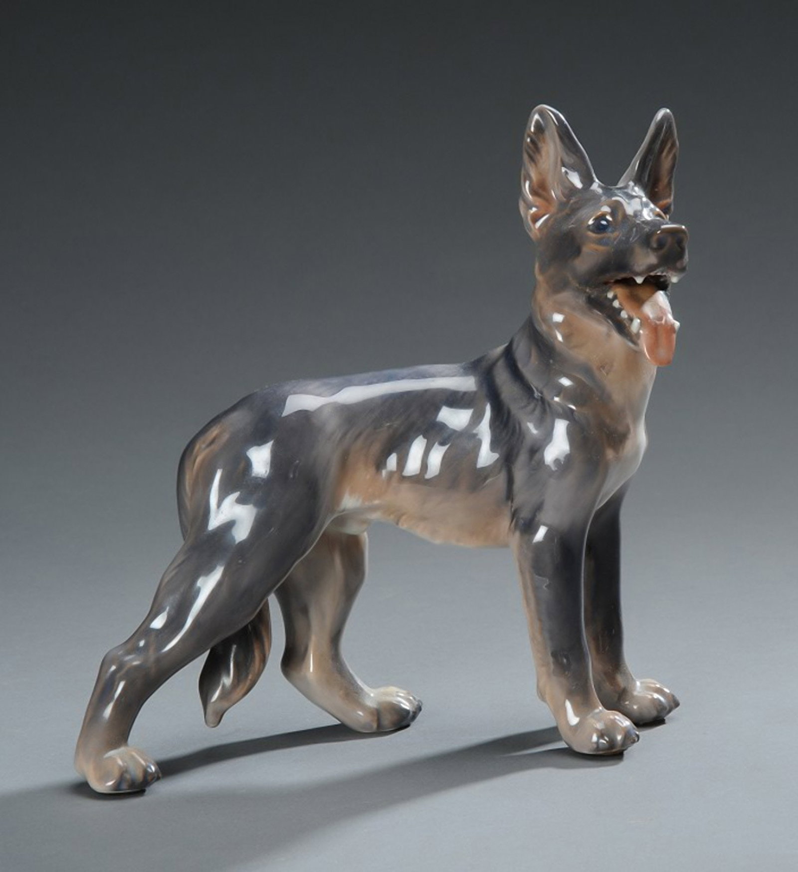 Dahl Jensen porcelain figurine in the form of a German shepherd, Number 1087. (1 of 4)