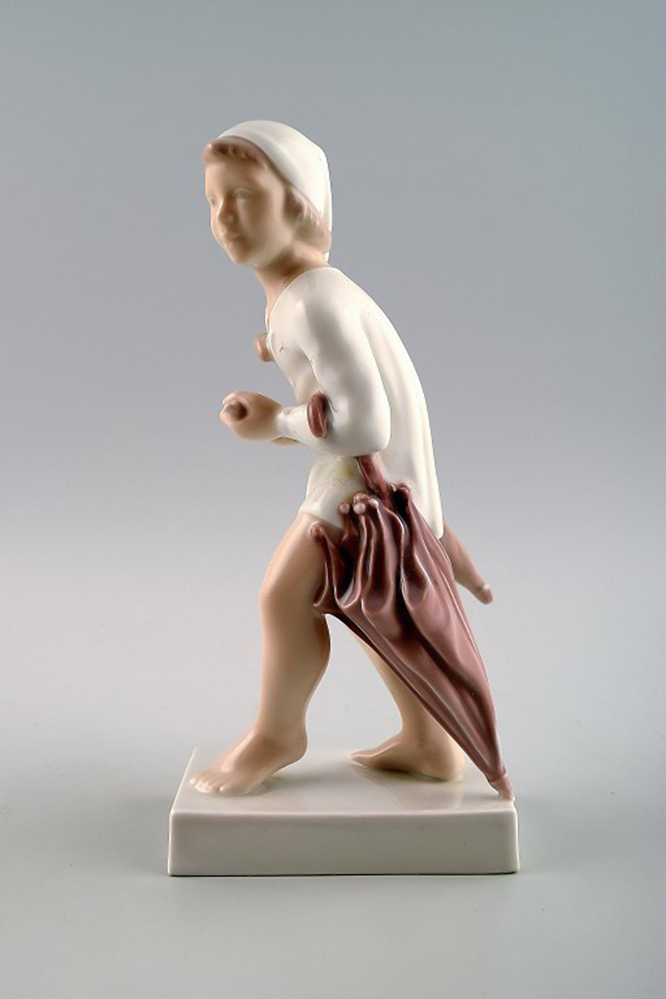 The Sandman (no. 2055) by Henning Seidelin for Bing and Grondahl. Figure from the Hans Christian (1 of 6)