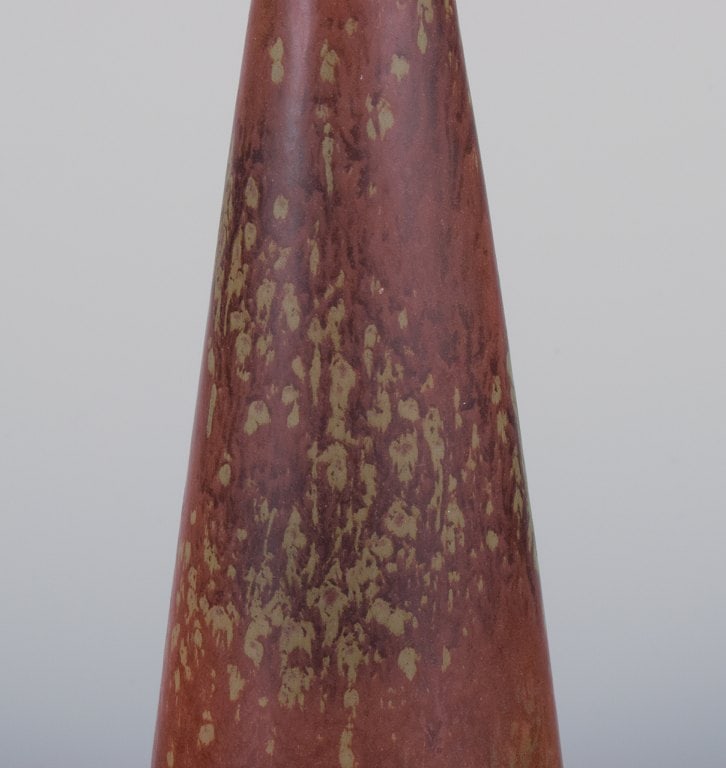 Gunnar Nylund for Rörstrand, Sweden, ceramic vase with glaze in brownish tones. - 4