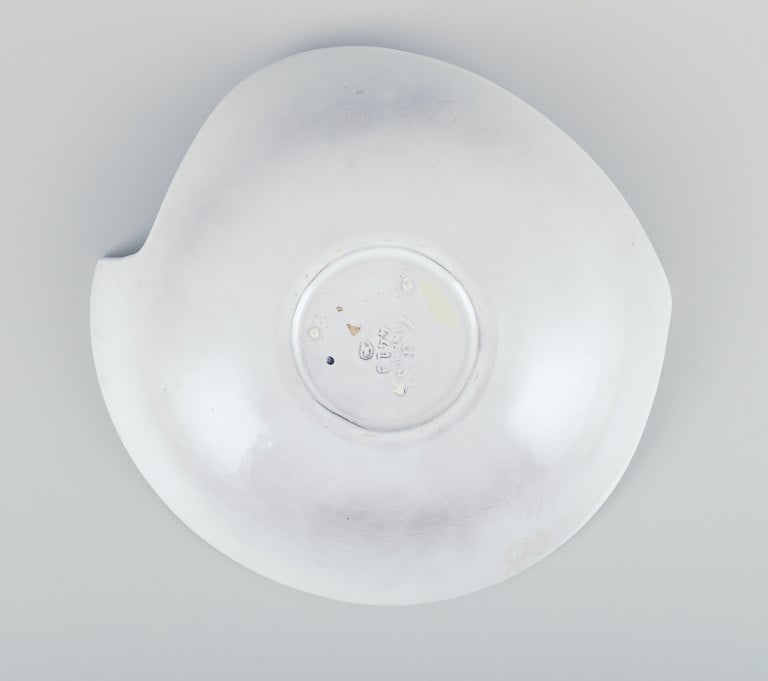 Mari Simmulson for Upsala Ekeby, Sweden, ceramic bowl in modernist style with abstract motif. - 8