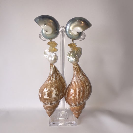 For Models Only! Over-the-Top big and Beautiful Clip Earrings: Title:For Models Only! Over-the-Top big and Beautiful Clip Earrings Description:Show-Stoppers supreme, these gorgeous Nautilus Heart tops dangle Raw Citrine, very large Baroque Pearls and a pair of bo