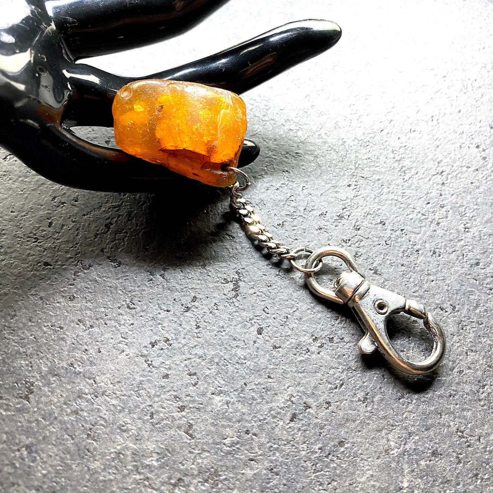 Amber Pendant keychain - 3