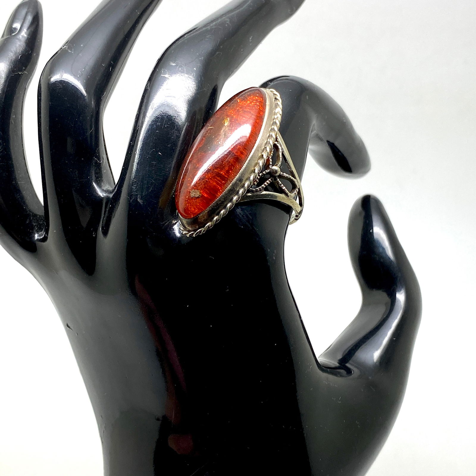 Splendid Unique Vintage Amber Ring - 5