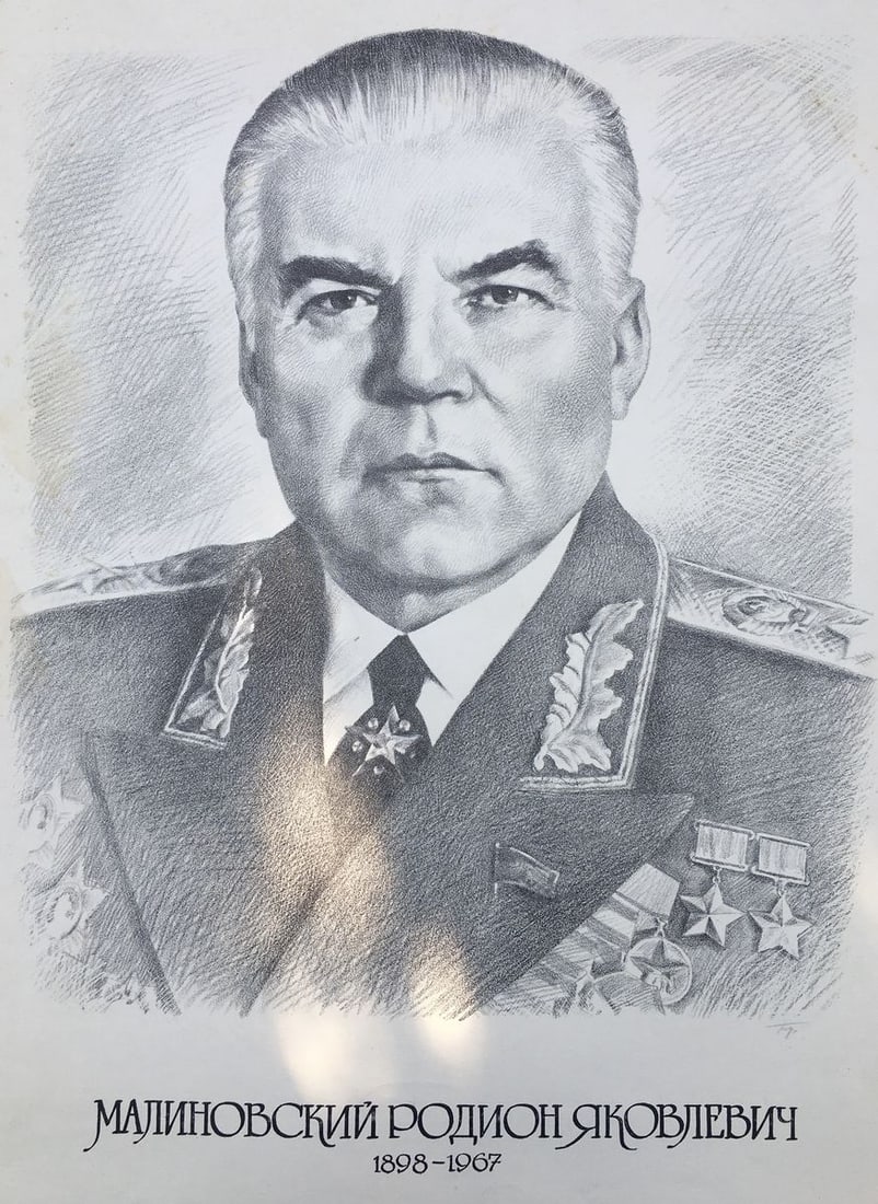 Pencil painting Malinovsky Rodion Yakovlevich Litvinov Alexandr Arkad'yevich (1 of 6)