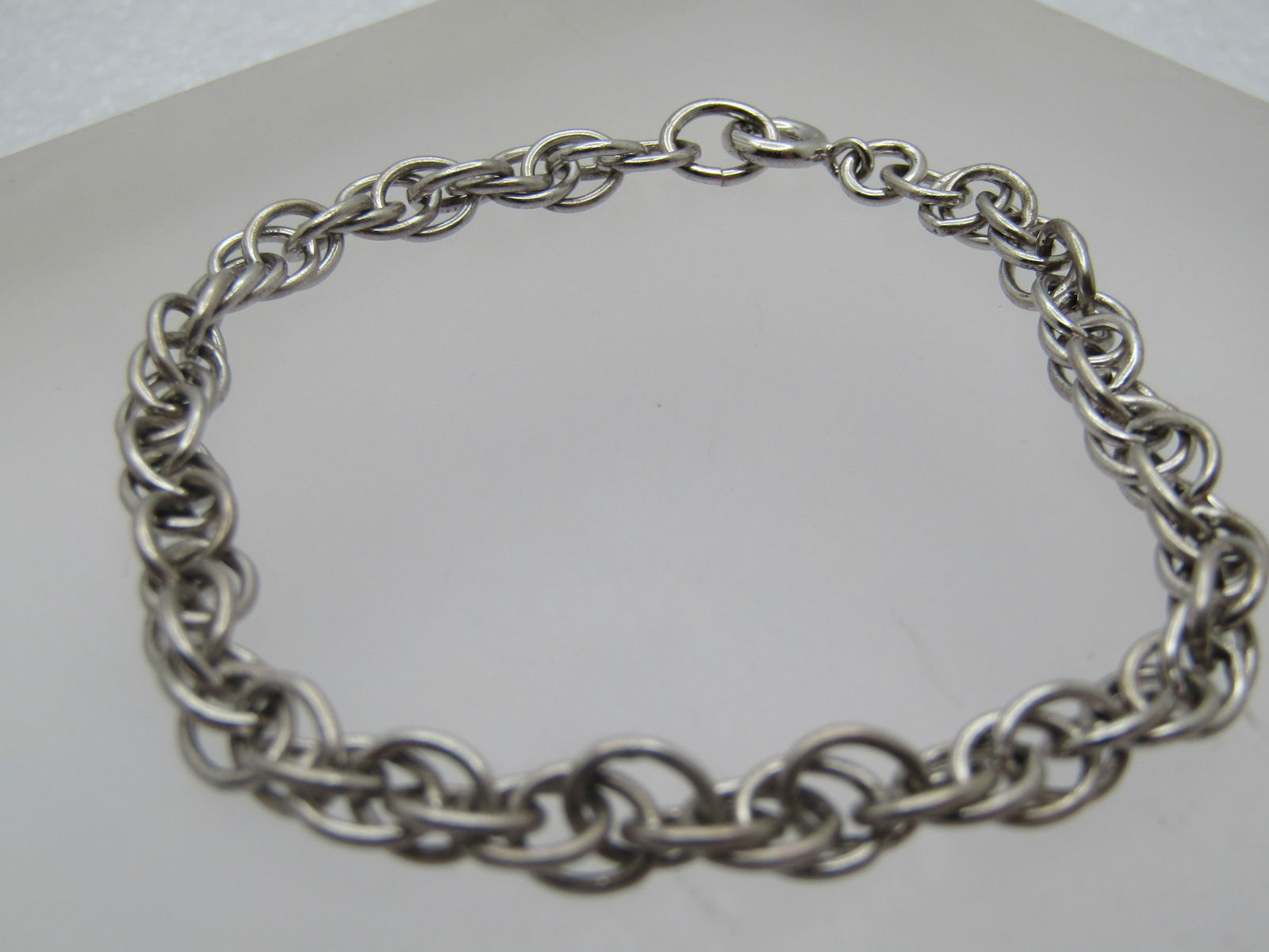 Vintage Sterling Multi-Link Bracelet, 4.5mm, 7", 1970's-1980's: Vintage Sterling Multi-Link Bracelet, 4.5mm, 7", 1970's-1980's. Multi oval links make up this bracelet that is appx. 4.5mm wide. Could be used as a charm bracelet or worn as is. The spring clasp tests