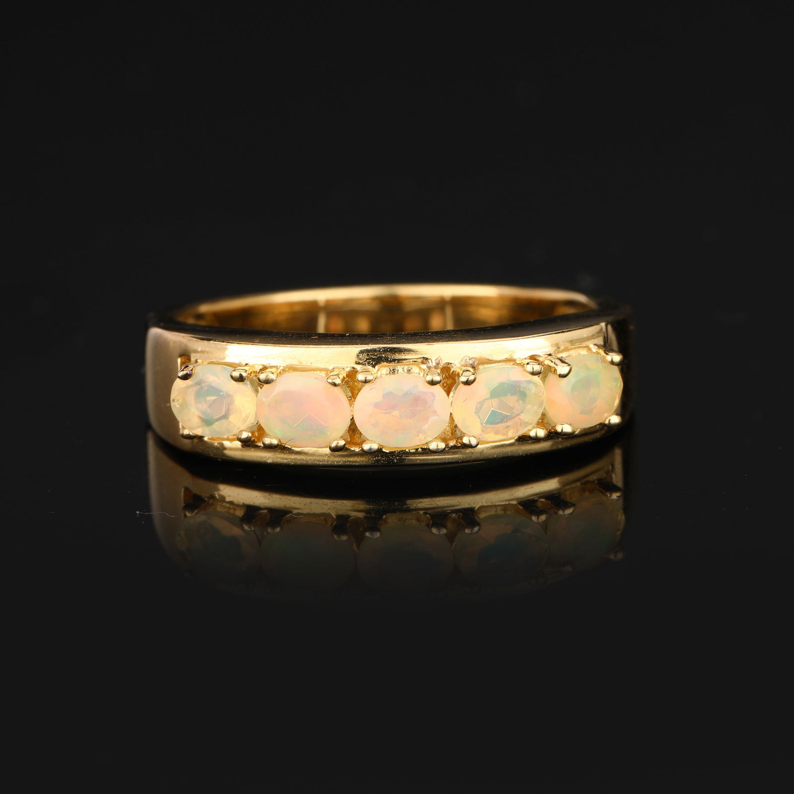 Ring: Ethiopian Opal Faceted Oval 4x3mm - 2