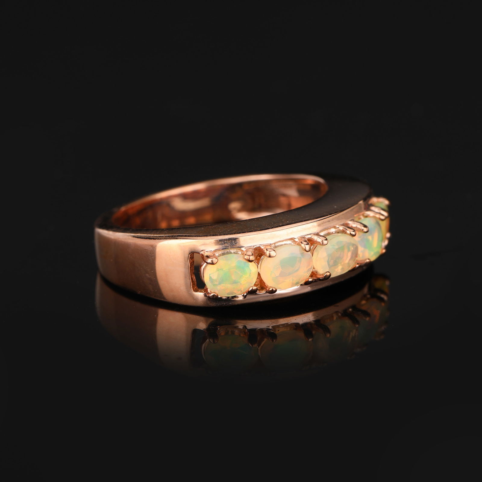 Ring: Ethiopian Opal Faceted Oval 4x3mm - 3