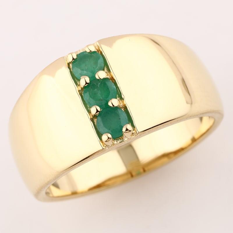 Ring: Sakota Emerald Round 3.00mm