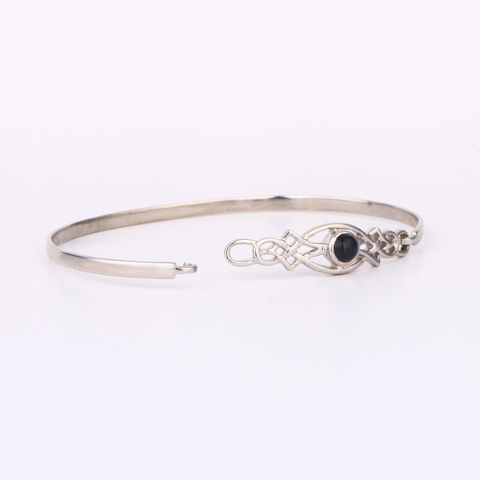 Ring: Black Sapphire CAB Round 5.00mm - 5