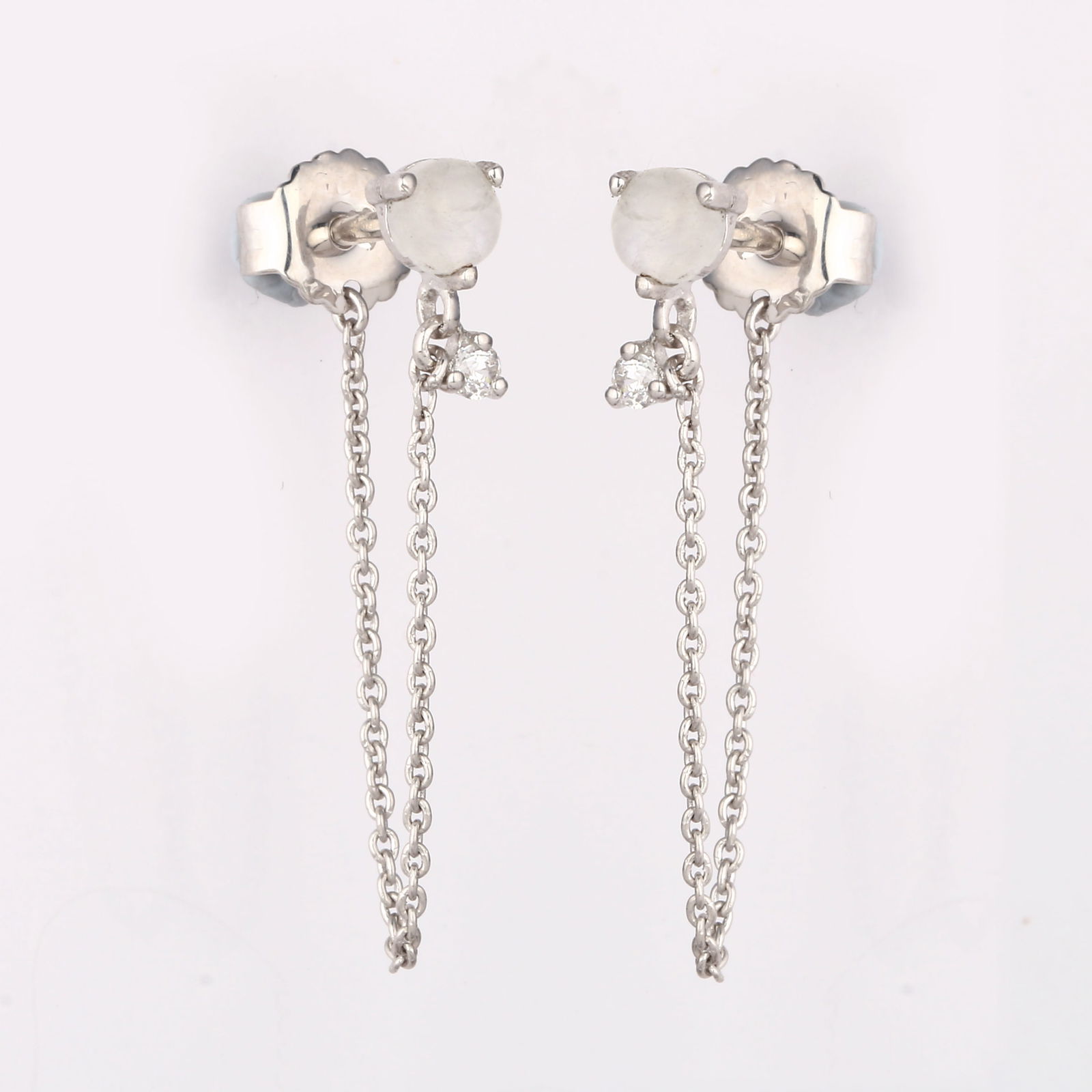 Ring: White Rainbow Moonstone CAB Round 4.00mm - 3