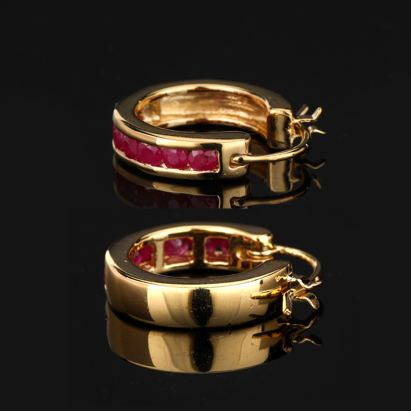 Ring: BKK Ruby Round 2.50mm - 2