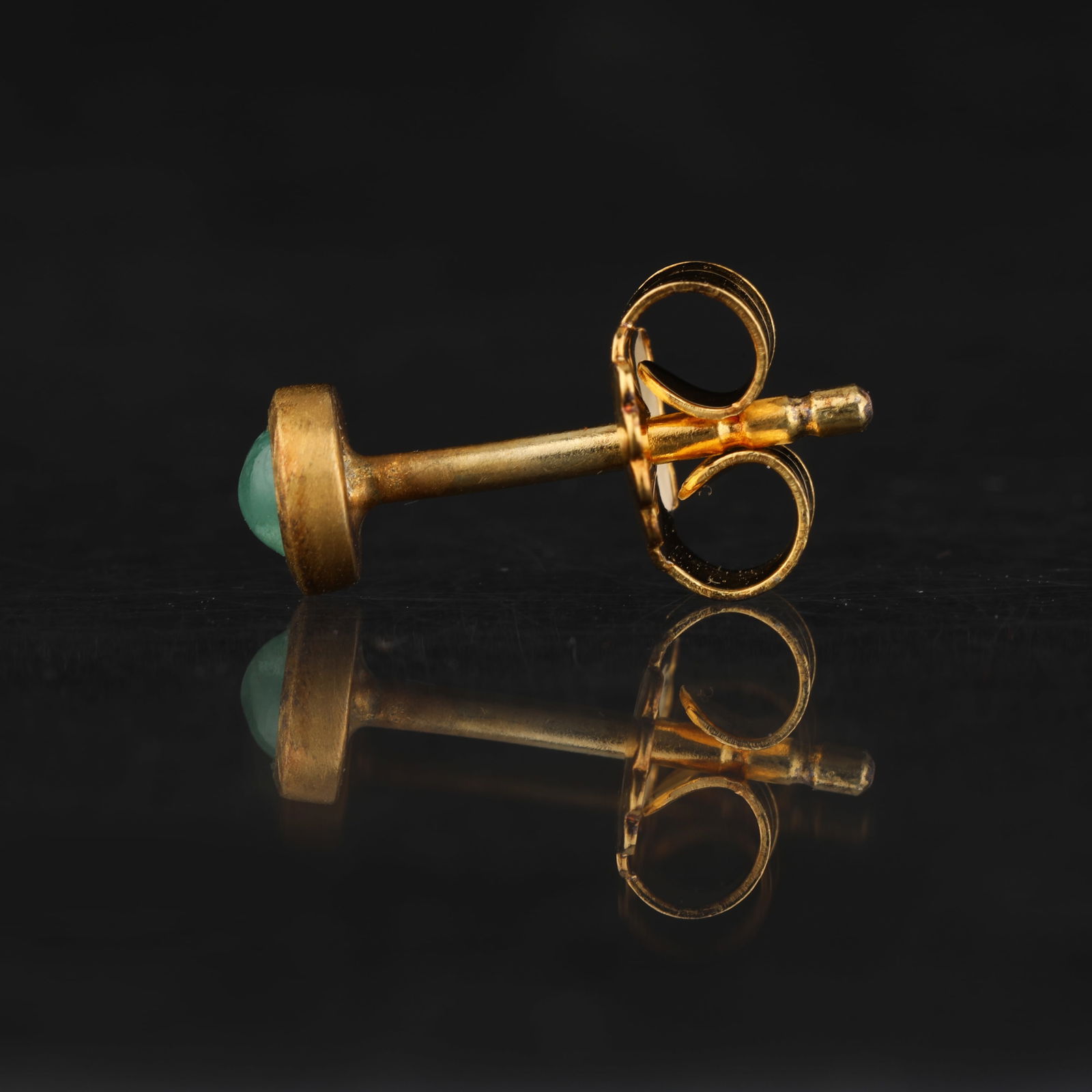 Ring: Sakota Emerald CAB Round 3.00mm - 3