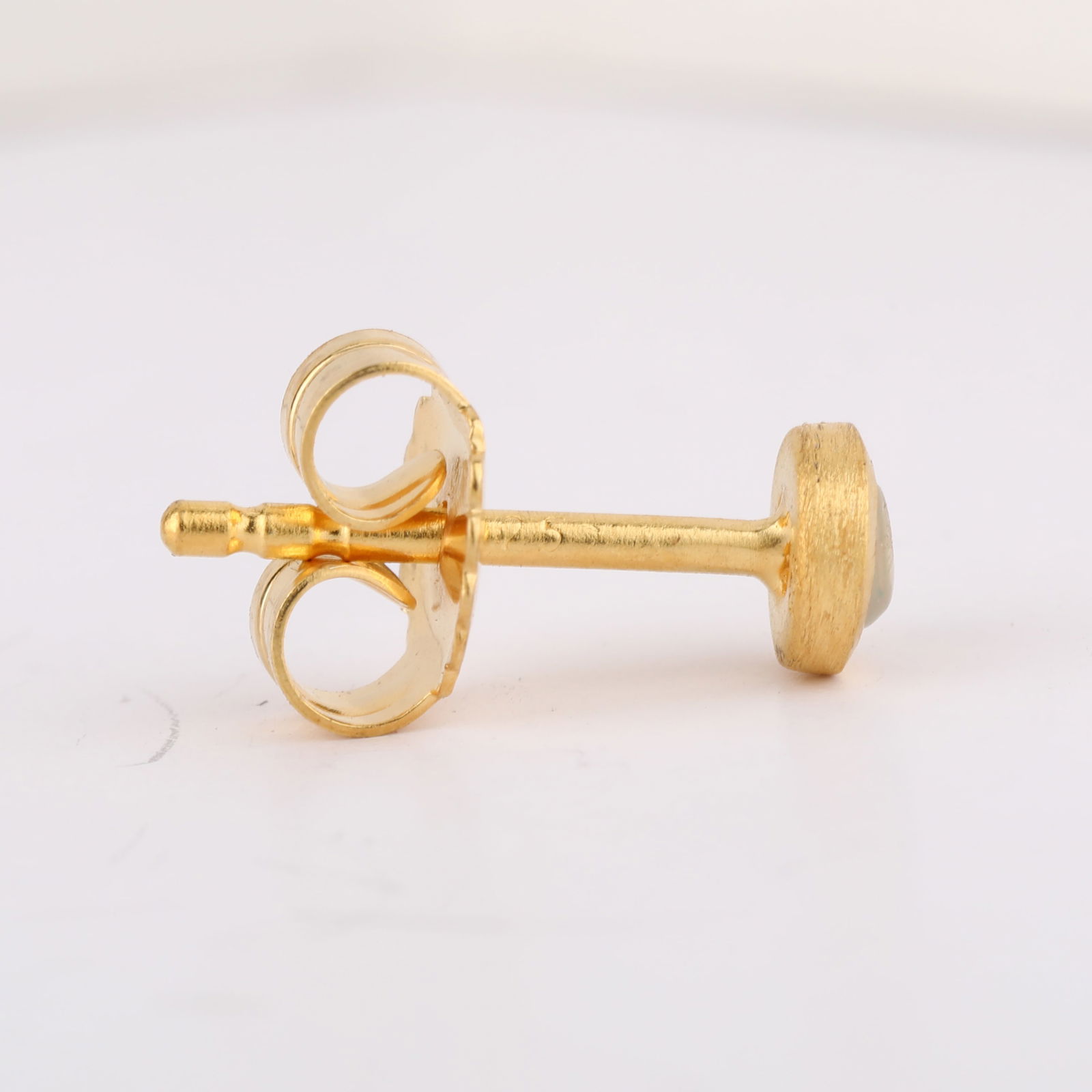 Ring: Ethiopian Opal CAB Round 3.00mm