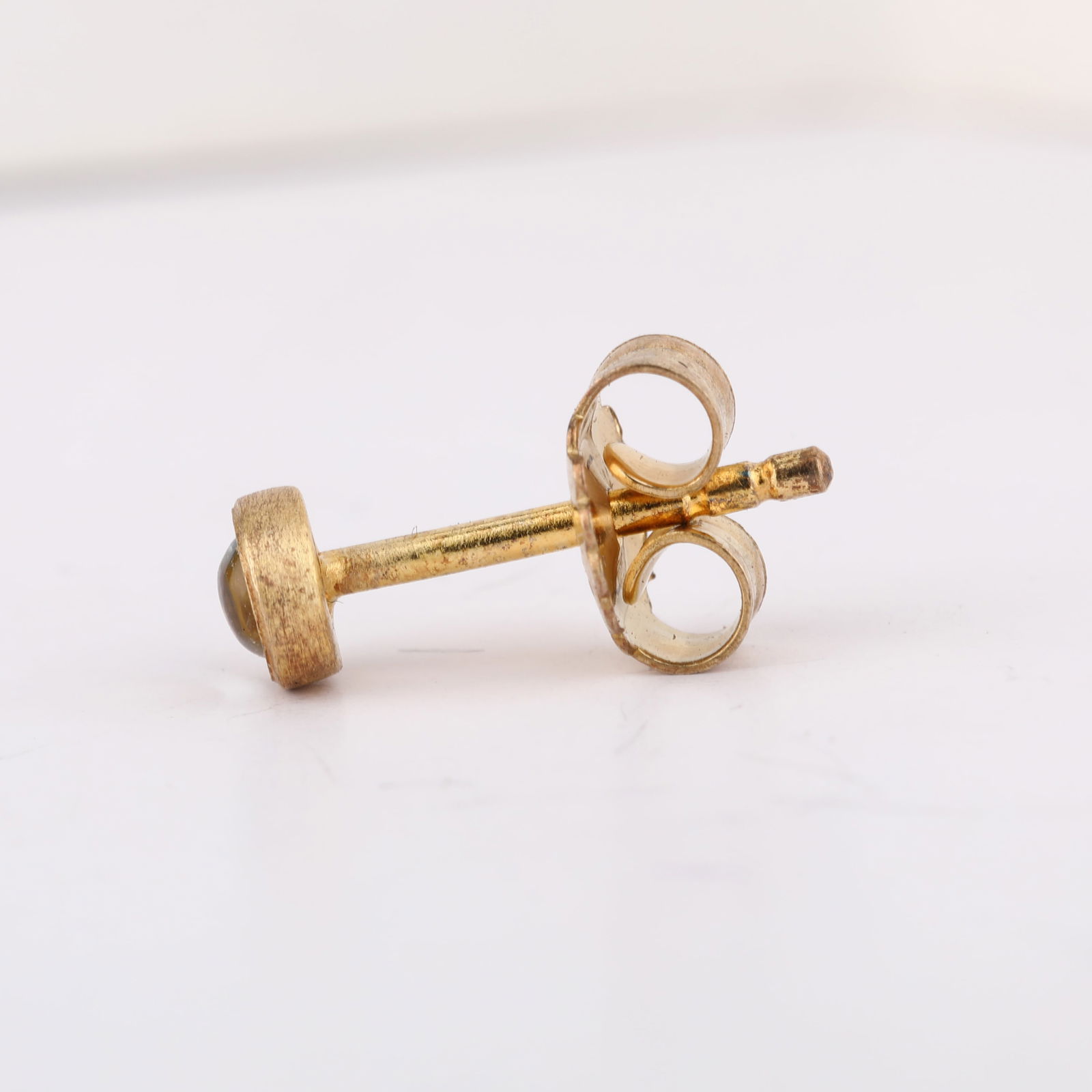 Ring: Green Amethyst Round 3.00mm - 4