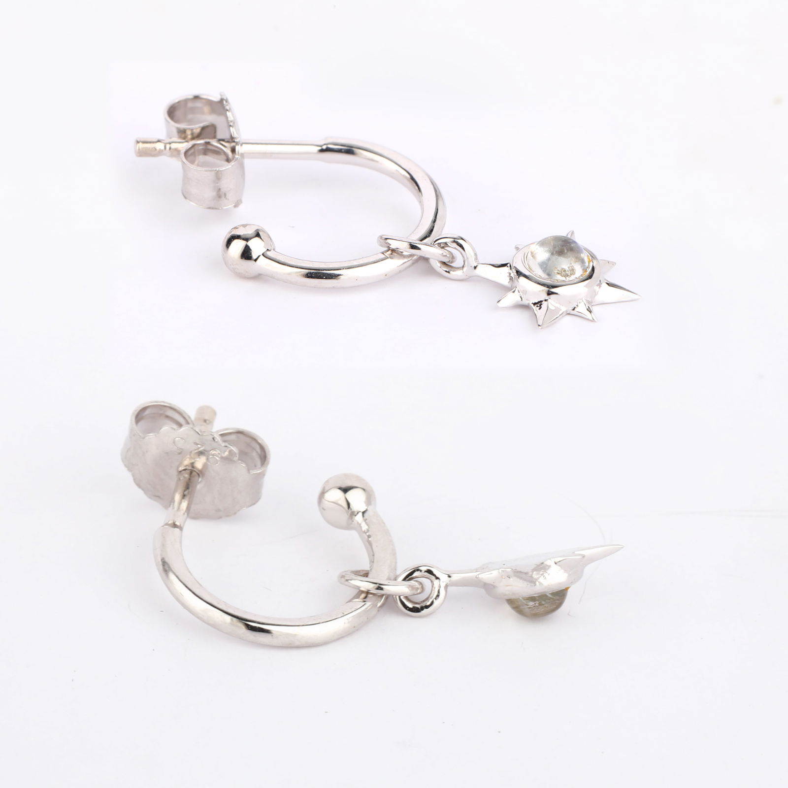 Ring: White Rainbow Moonstone CAB Round 3.00mm - 4