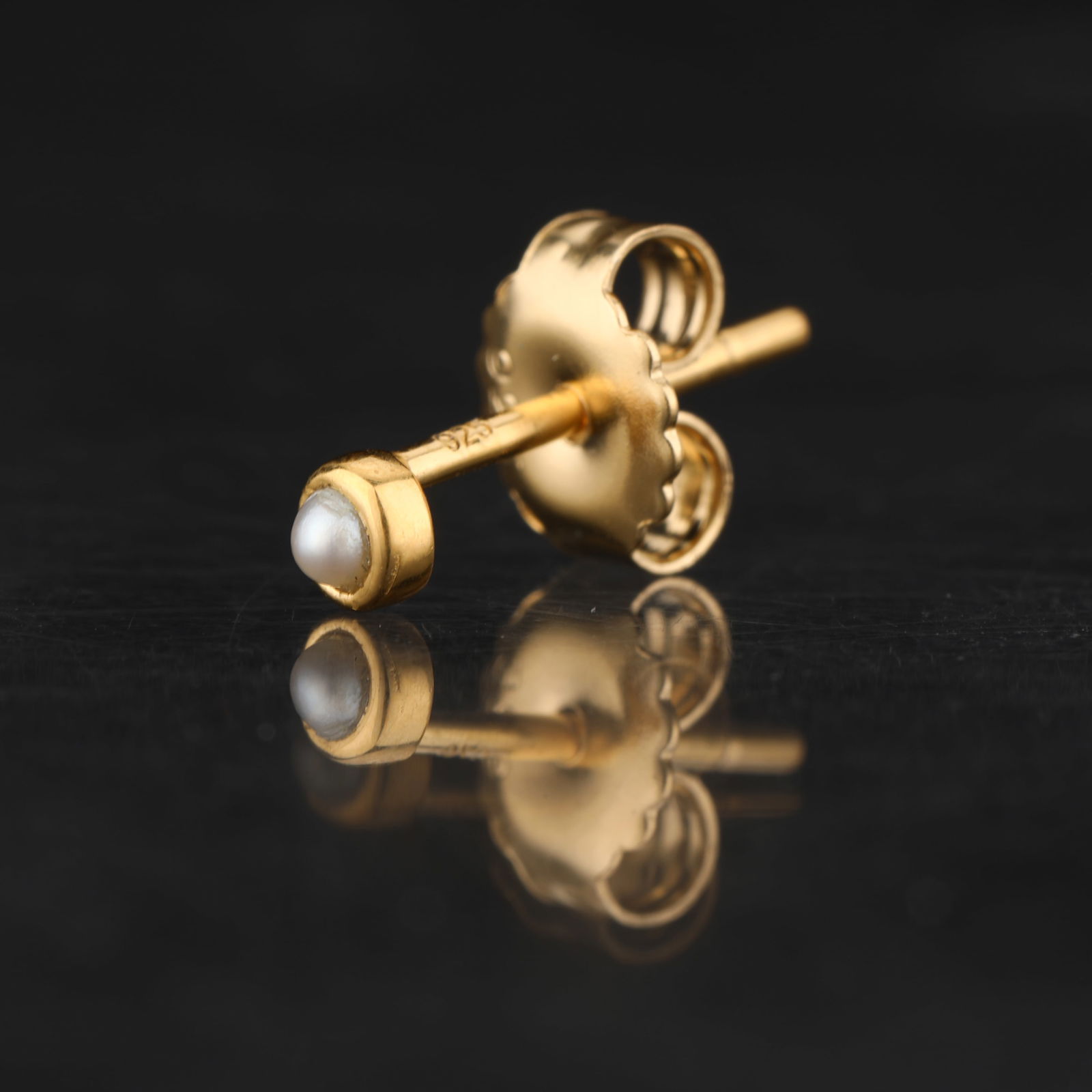 Ring: Pearl Flat Ball ( Without Drill ) Round 2.00mm - 4