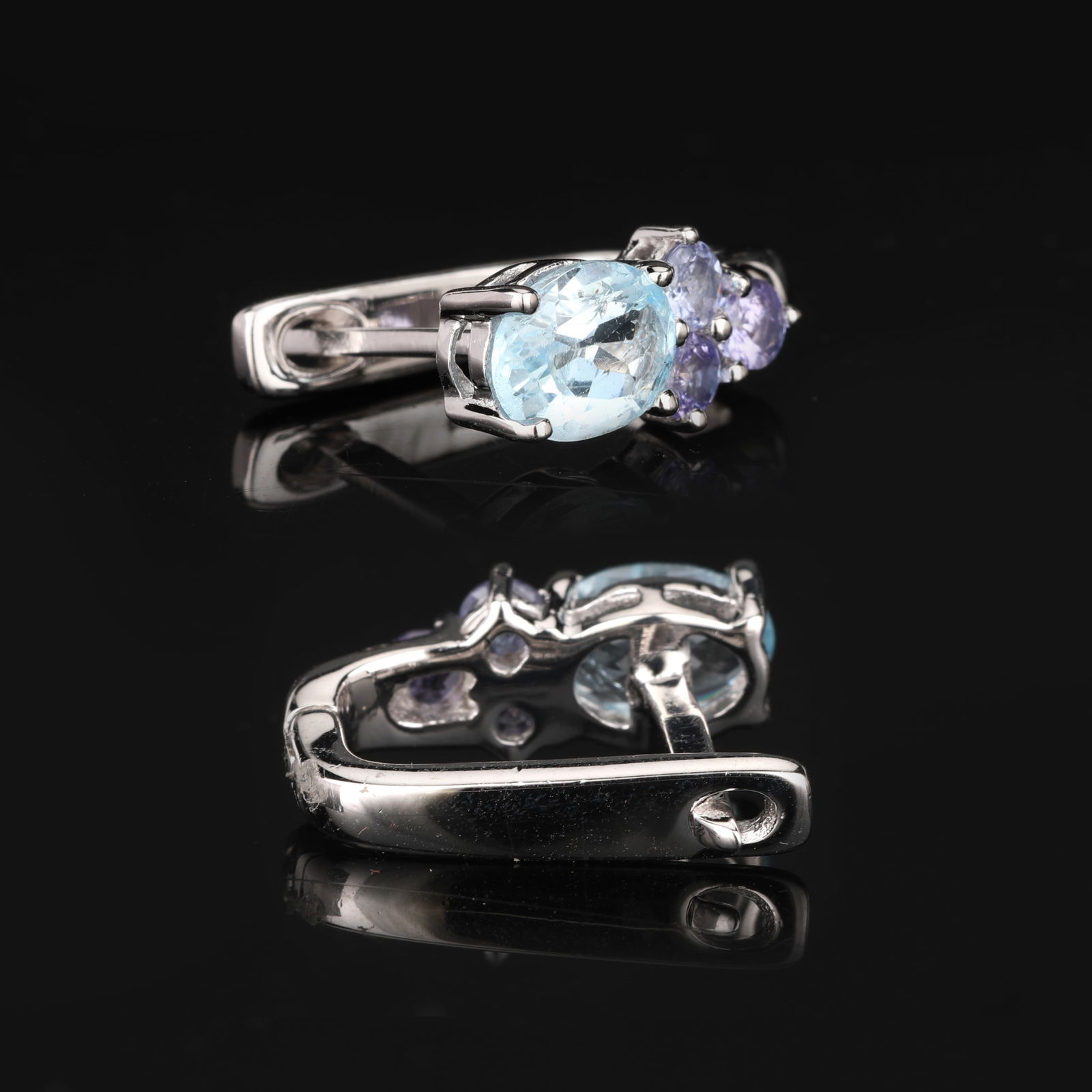 Ring: Blue Topaz Oval 8x6mm