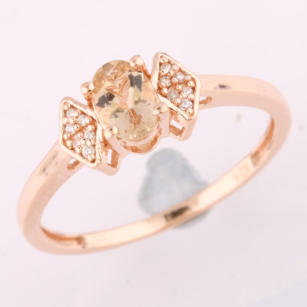 Ring: Morganite Oval 6x4mm