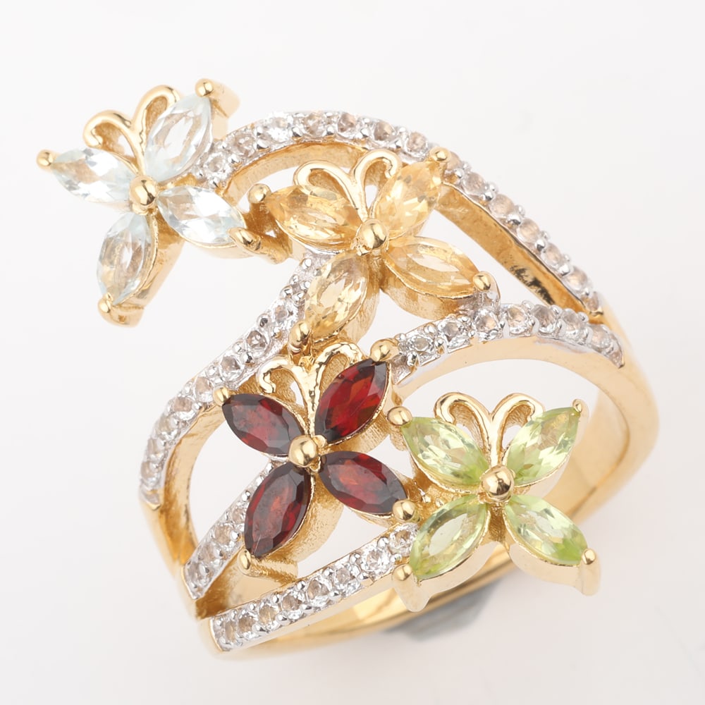 Ring: Garnet Marquise 4x2mm