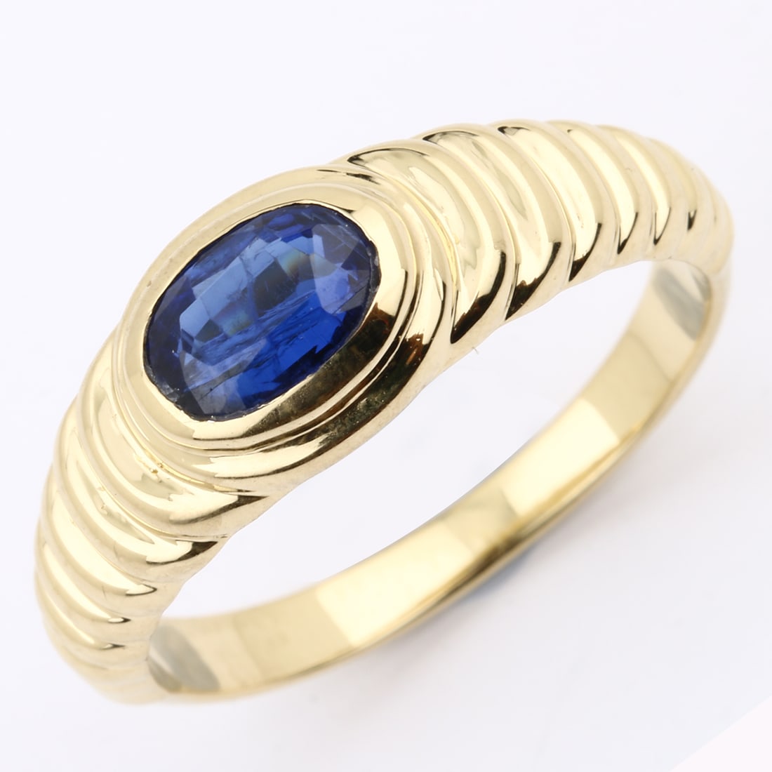 Ring: Kyanite Oval 7x5mm