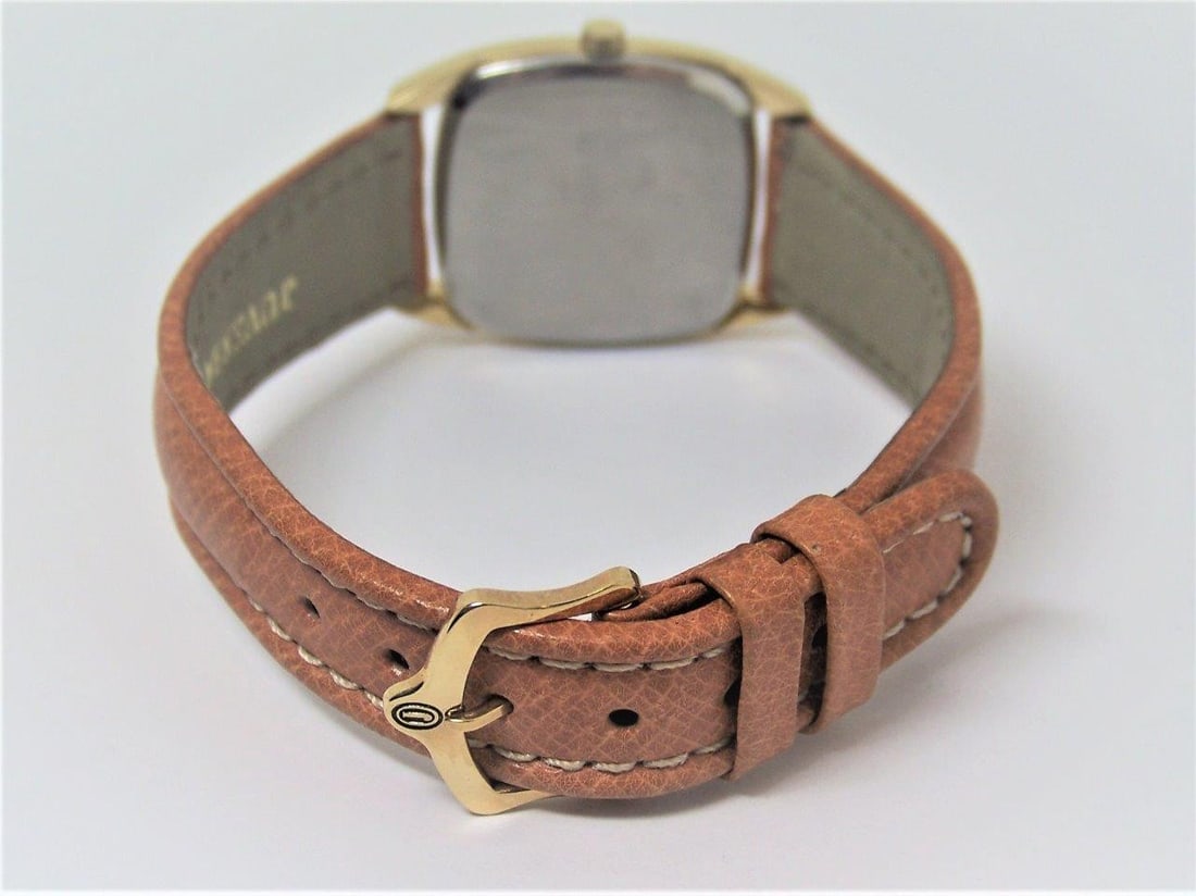 Vintage 18K Goldplated Unisex JUVENIA RIVOLI 17 Jewels Watch* EXLNT - 7