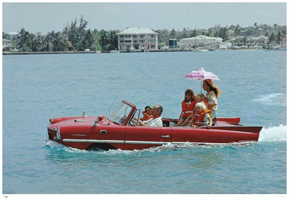 Sea Drive - Slim Aarons Estate Stamped: 1967 (printed later) - 7