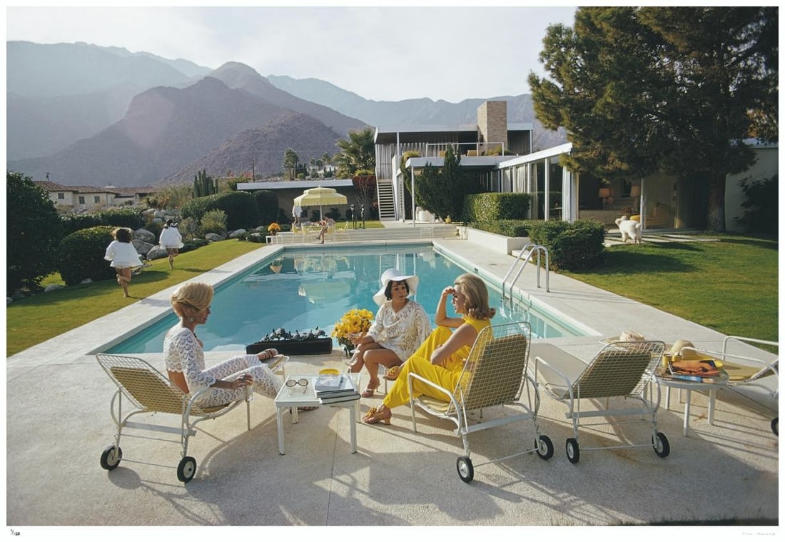 Poolside Gaze 1970 - Slim Aarons Estate Stamped: 1970 (printed later) - 18